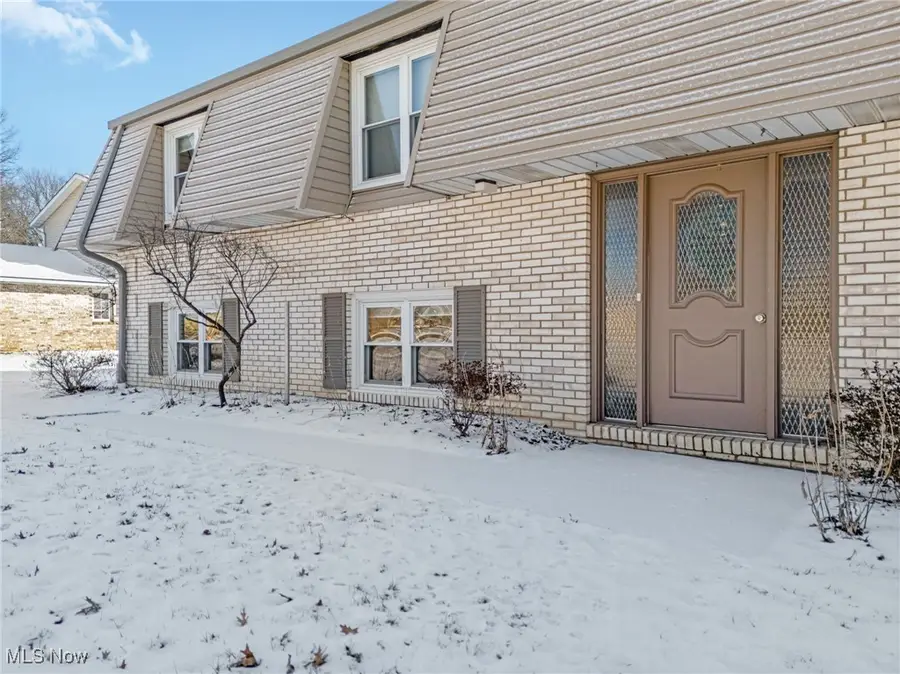 6684 Ravenwood Nw Avenue, Canton, OH 44718 - Image #3