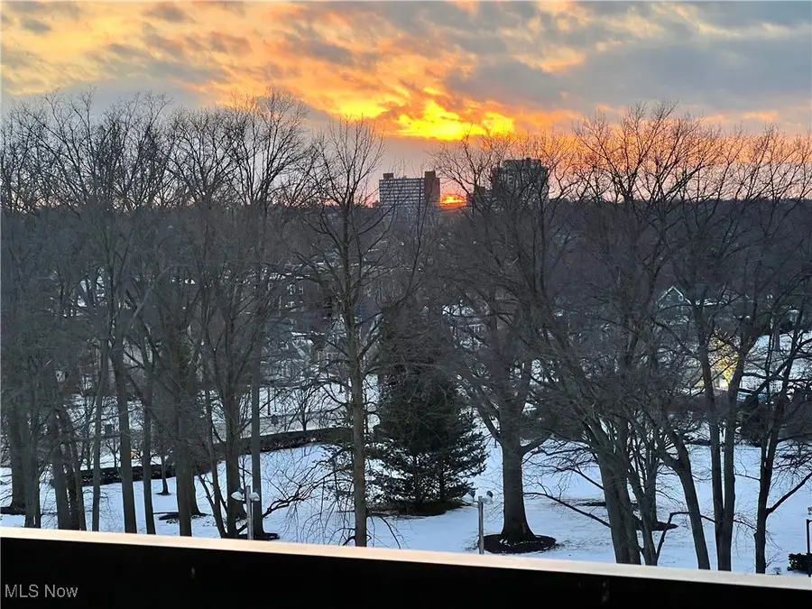 12550 Lake Avenue #904, Lakewood, OH 44107 - Image #2