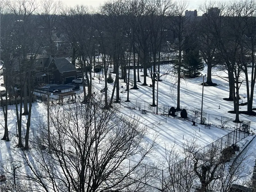 12550 Lake Avenue #904, Lakewood, OH 44107 - Image #3