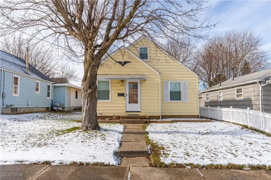 1221 Homewood Sw Avenue, Canton, OH 44710 - Image #2