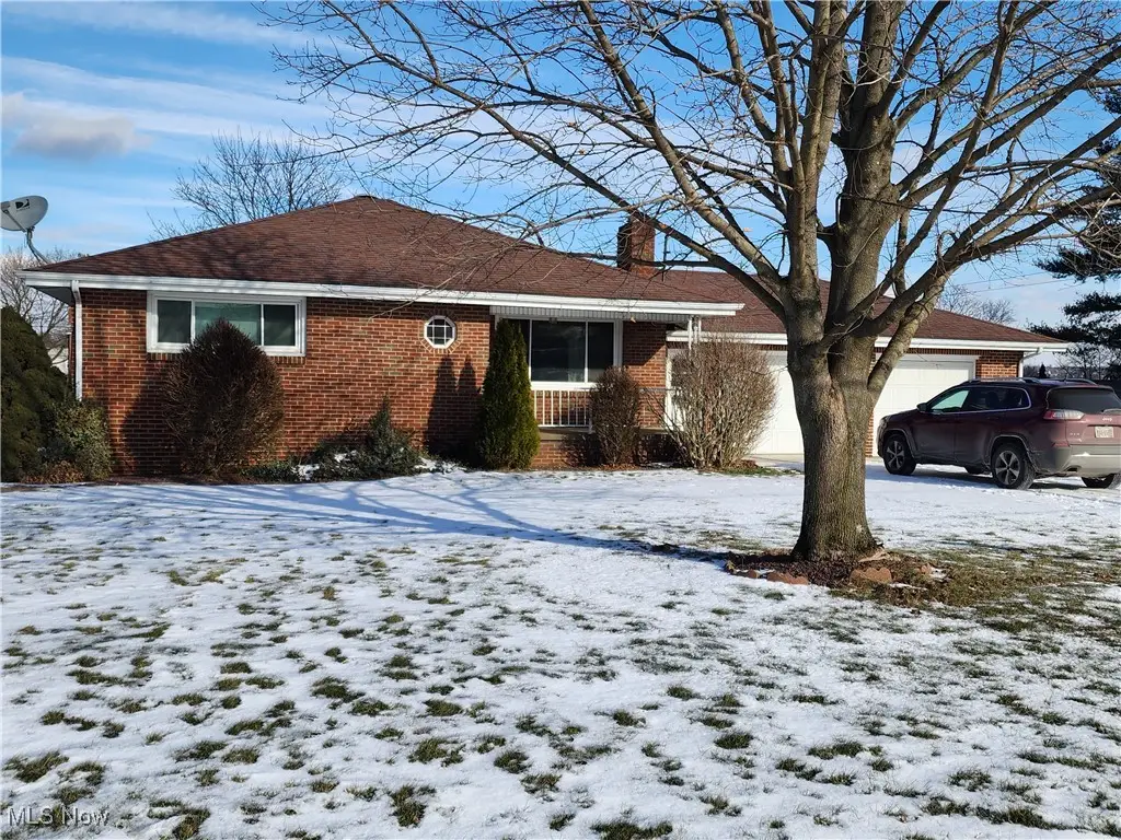 587 Edison Street, Struthers, OH 44471 - Image #1