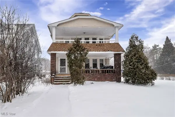 2477 Lee Road, Cleveland Heights, OH 44118