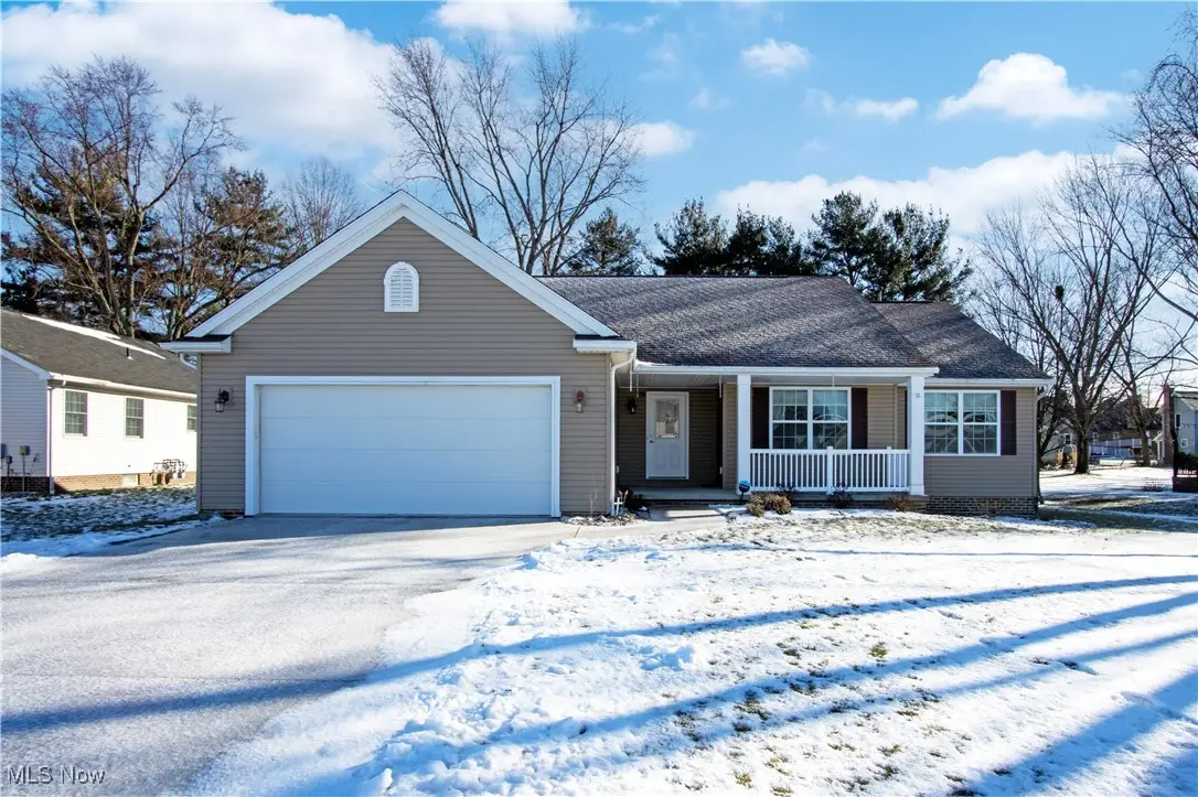 121 Carter Grove Drive, Smithville, OH 44677 - Image #1