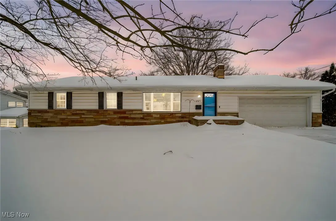 601 Pleasant Valley Drive, Medina, OH 44256 - Image #1