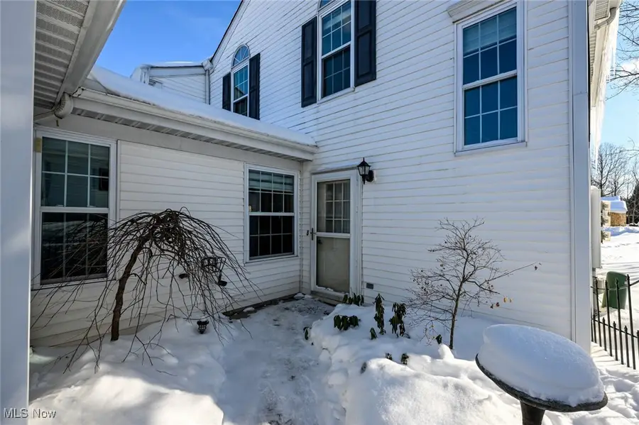 7121 W Cross Creek Trail, Brecksville, OH 44141 - Image #3