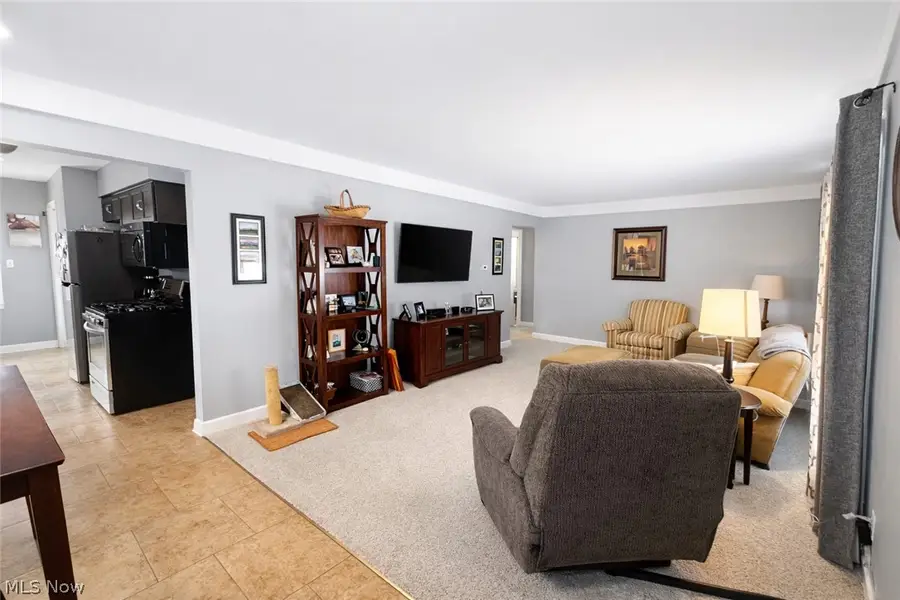 487 Karen Drive, Berea, OH 44017 - #3