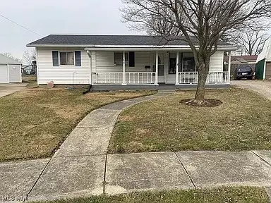 140 Crystal Court, Bellevue, OH 44811