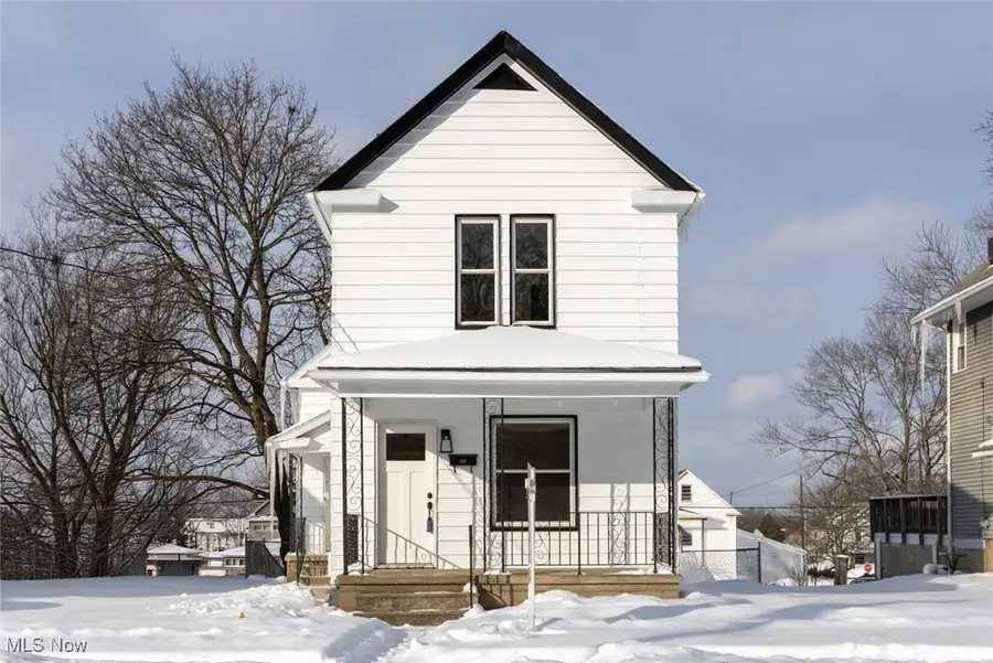 214 N Bentley Avenue, Niles, OH 44446 - #2