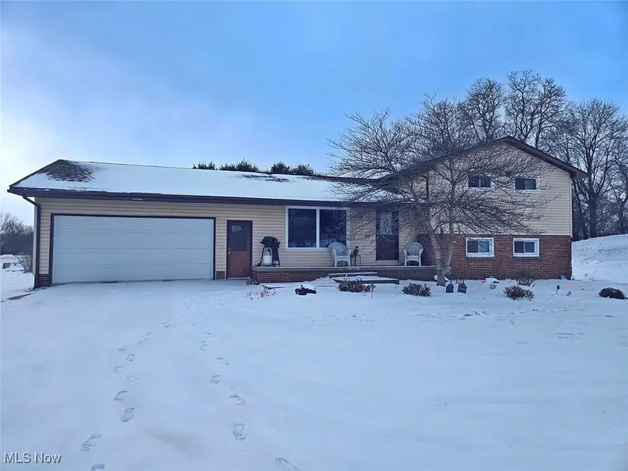 9490 State Route 212 Ne, Bolivar, OH 44612 - Image #2