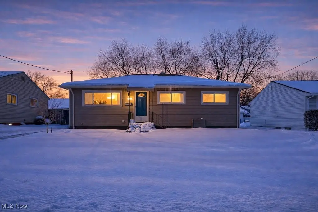 6490 Grosse Drive, Brook Park, OH 44142 - #1