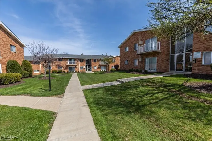 501 Tollis Parkway, Broadview Heights, OH 44147 - Image #2