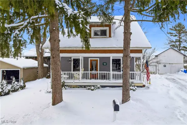 1319 Fairview Avenue, Atwater, OH 44201