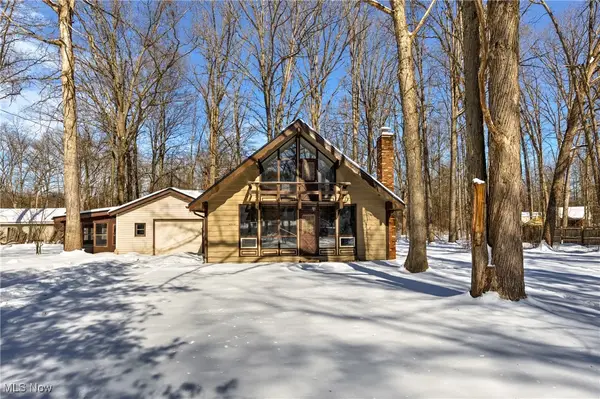 4544 Lakeview Road, West Farmington, OH 44491