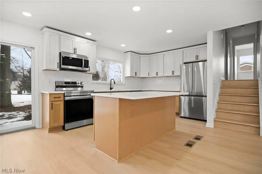 26938 Southwood Lane, Olmsted, OH 44138 - #2