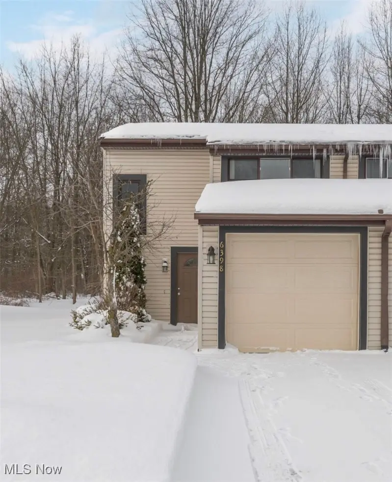 6398 Forest Park Drive, North Ridgeville, OH 44039 - Image #1