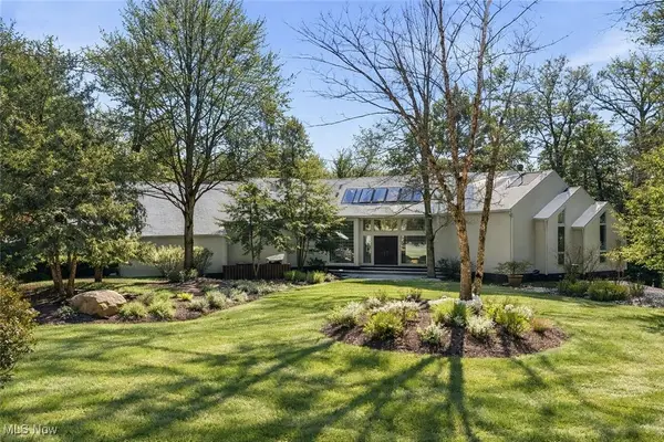 999 Chestnut Run, Gates Mills, OH 44040