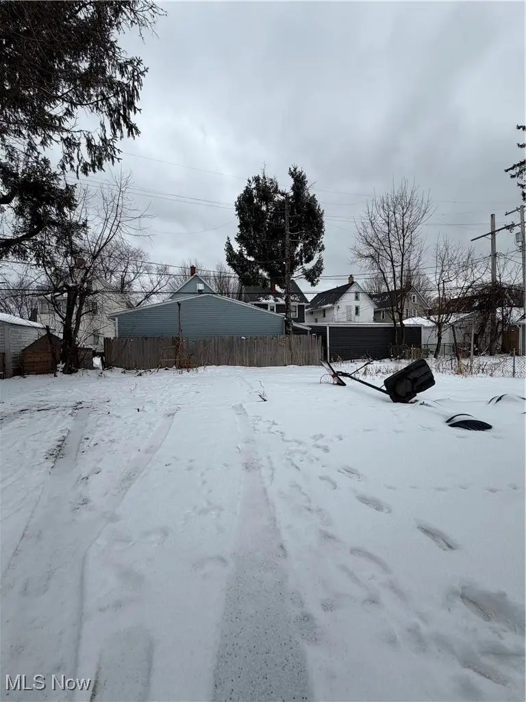 3841 W 39th Street, Cleveland, OH 44109 - Image #2