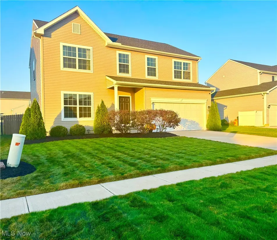 37272 Sandy Ridge Drive, North Ridgeville, OH 44039 - Image #1