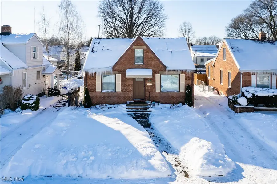 3015 Parklane Drive, Parma, OH 44134 - Image #3