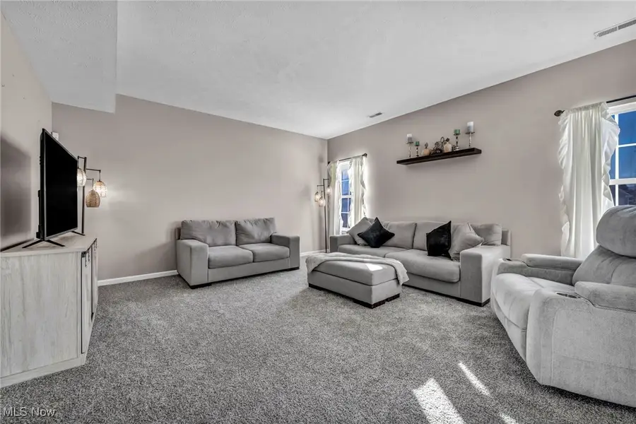 612 S Settlers Lane, Painesville, OH 44077 - #2