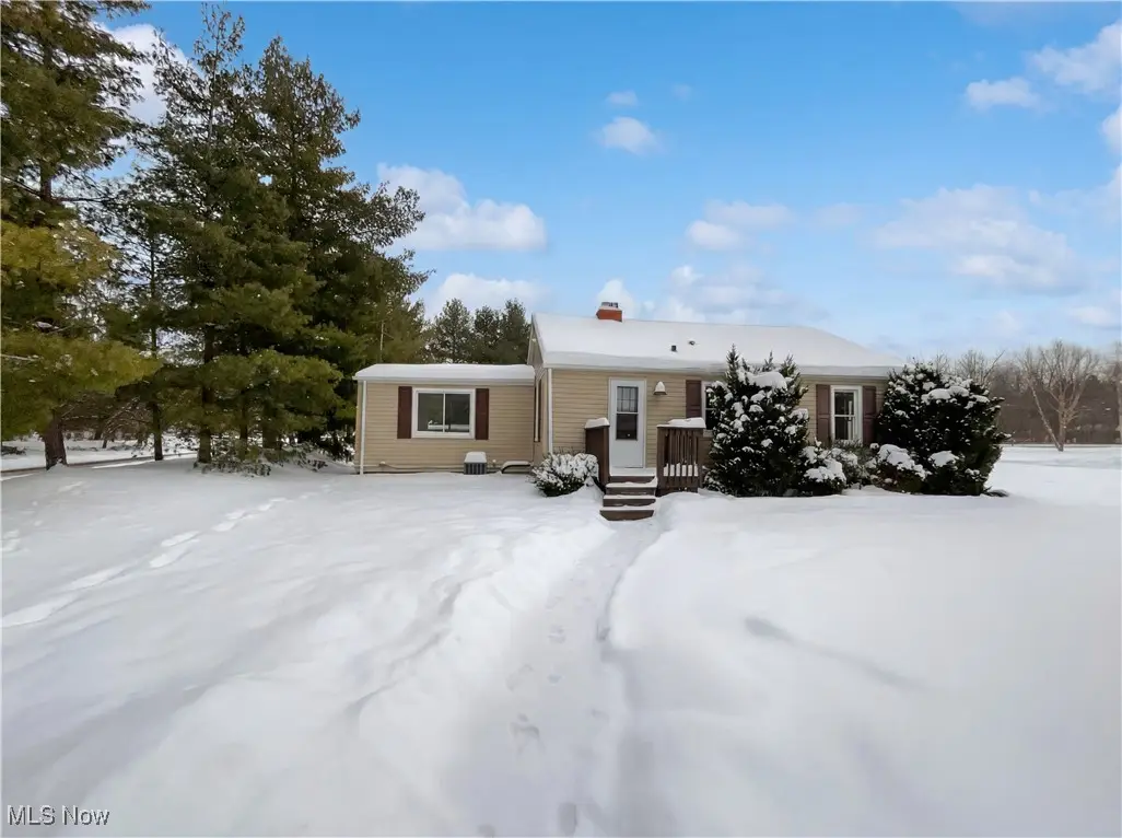 14895 Old Oak Drive, Strongsville, OH 44149 - Image #1