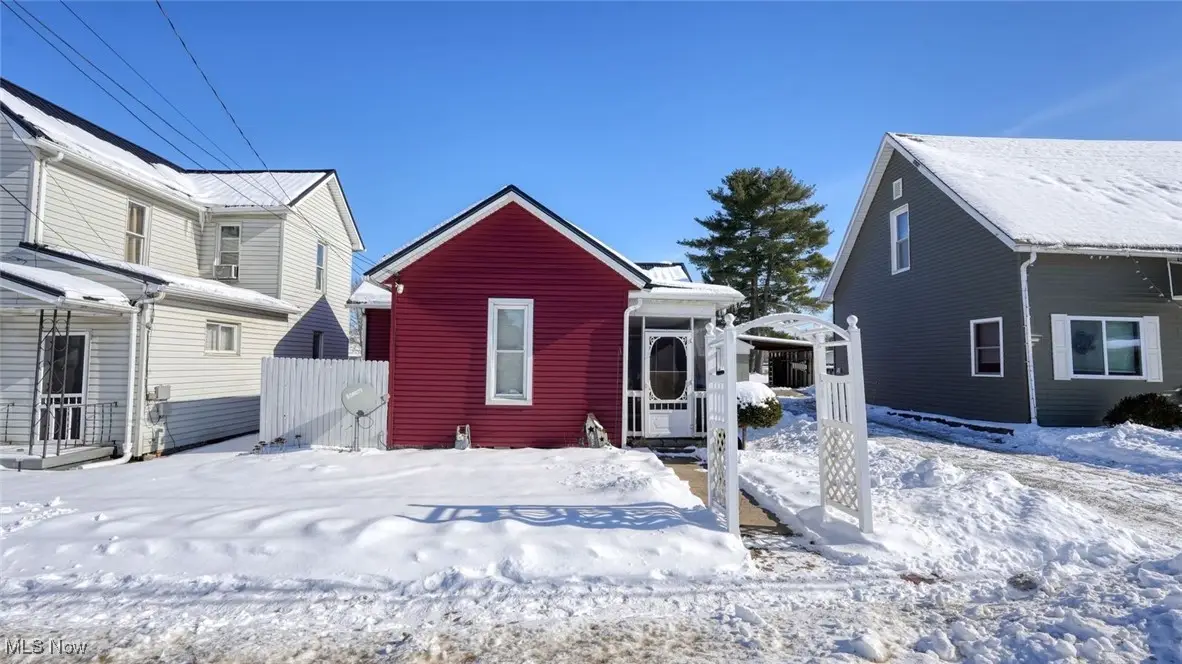 210 S 4th Street, Byesville, OH 43723 - #1