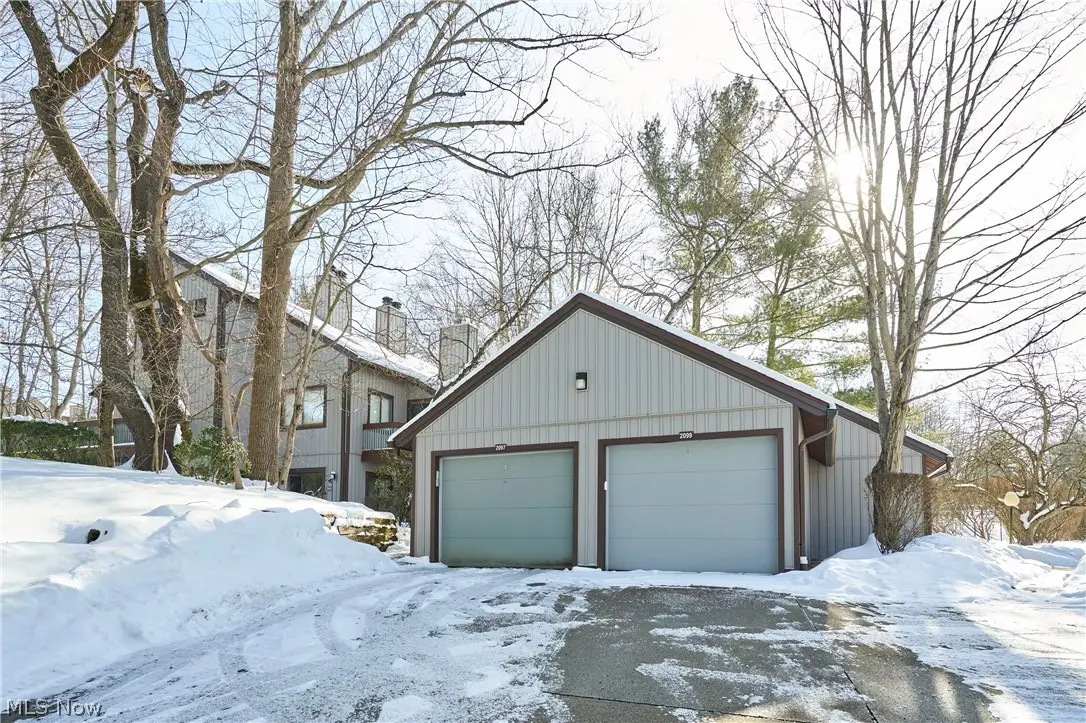 2099 Pinebrook Trail, Cuyahoga Falls, OH 44223 - Image #1