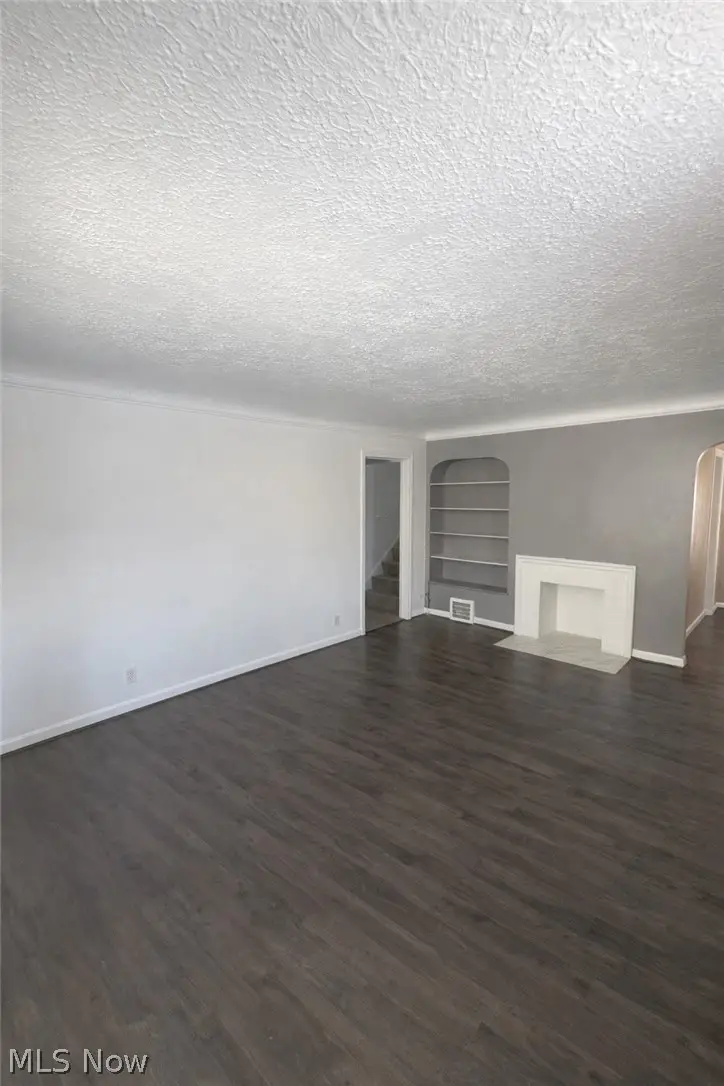 885 Quarry Drive, Cleveland Heights, OH 44121 - #3