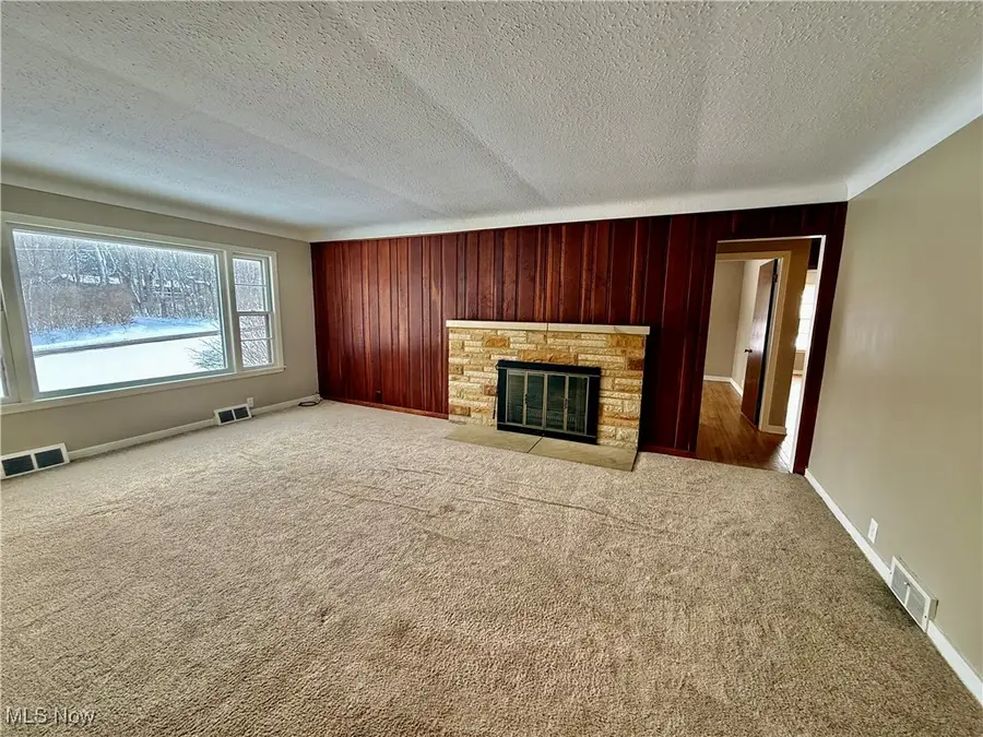 7530 S Boyden Road, Sagamore Hills, OH 44067 - #3