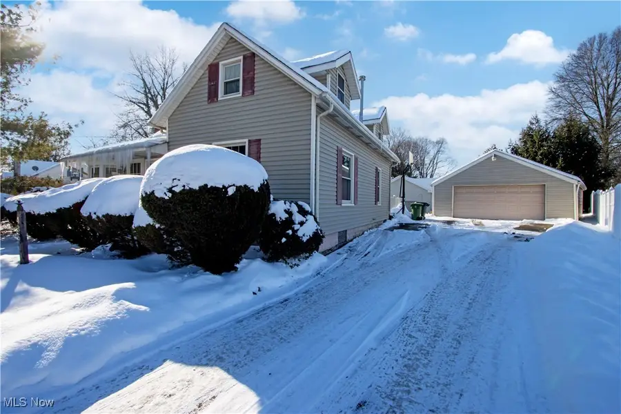 435 Locust S Street, Canal Fulton, OH 44614 - #2