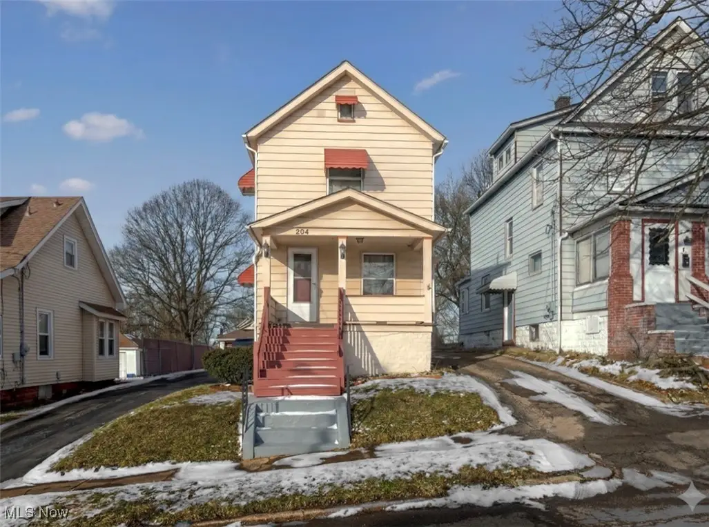 204 Tremble Avenue, Campbell, OH 44405 - Image #1