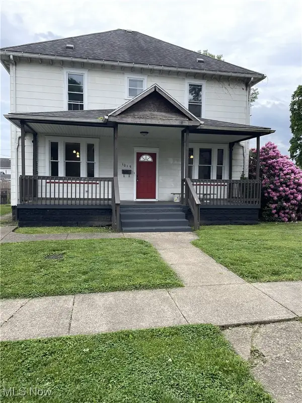 1015 Orchard Street, Coshocton, OH 43812