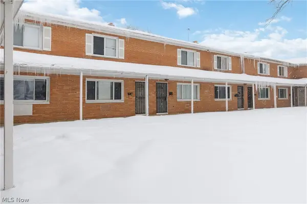 4889 Banbury Court #13, Warrensville Heights, OH 44128