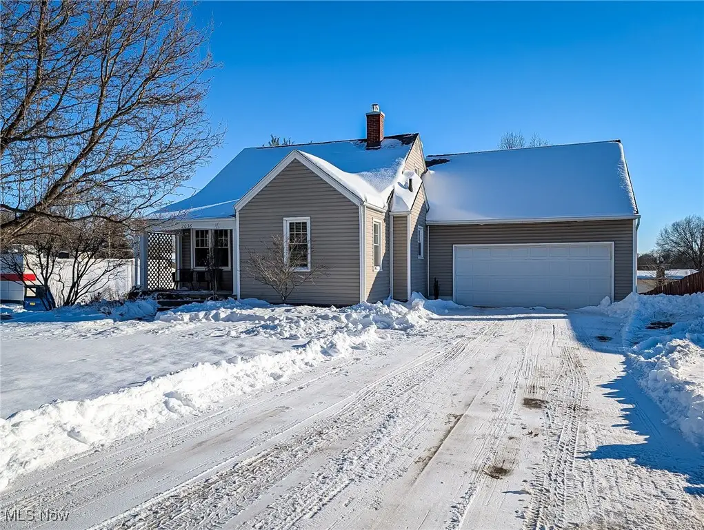 2036 E Main Street, Louisville, OH 44641 - #1