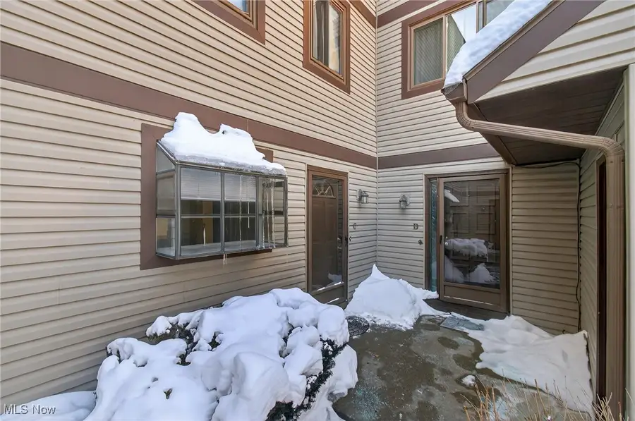 7821 Hills And Dales Nw Road #C, Massillon, OH 44646 - Image #3