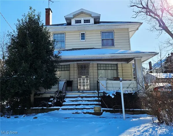 12414 Forest Grove Avenue, Cleveland, OH 44108