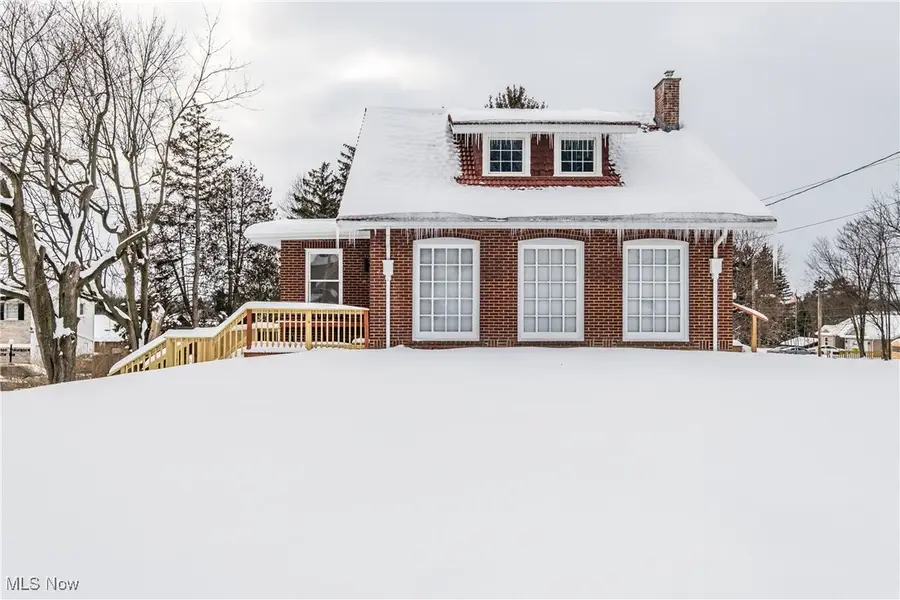 545 Pittsburg Nw Avenue, North Canton, OH 44720 - #2