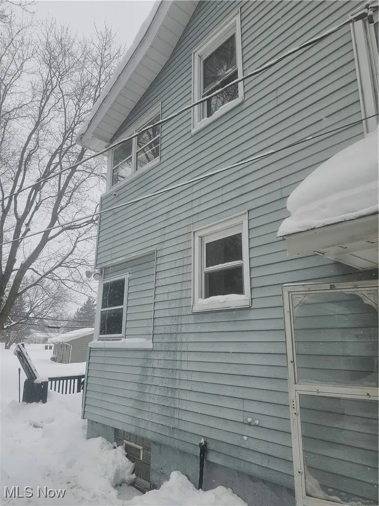 25150 Columbus Road, Bedford, OH 44146 - #3