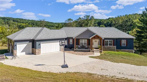 5 Choctaw Trail, Malvern, OH 44644