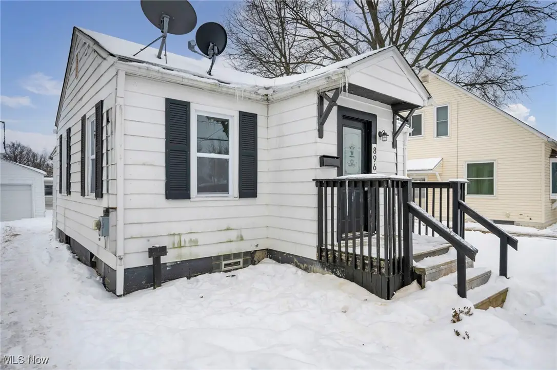 896 Indian Trail, Akron, OH 44314 - Image #1