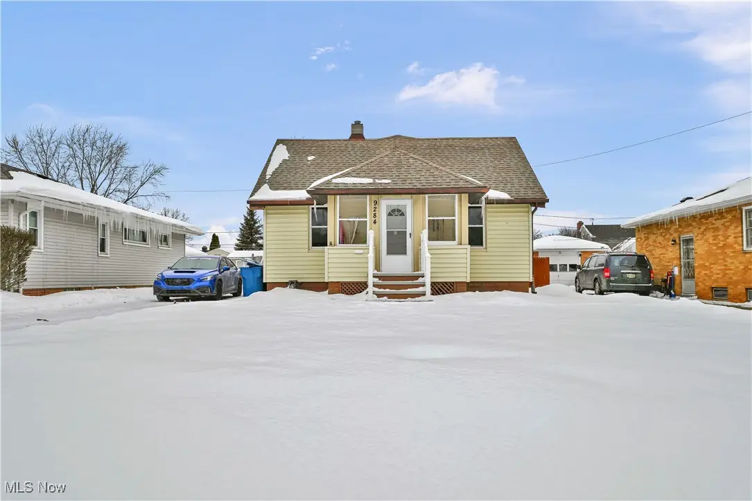 9284 Berkshire Road, Parma Heights, OH 44130 - #1