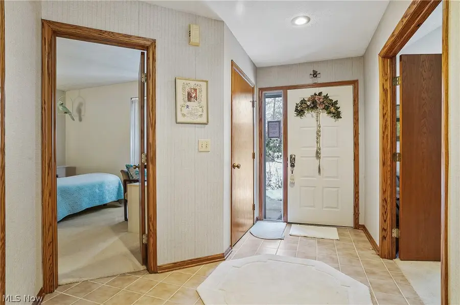 2178 Stone Creek Trail, Cuyahoga Falls, OH 44223 - #3