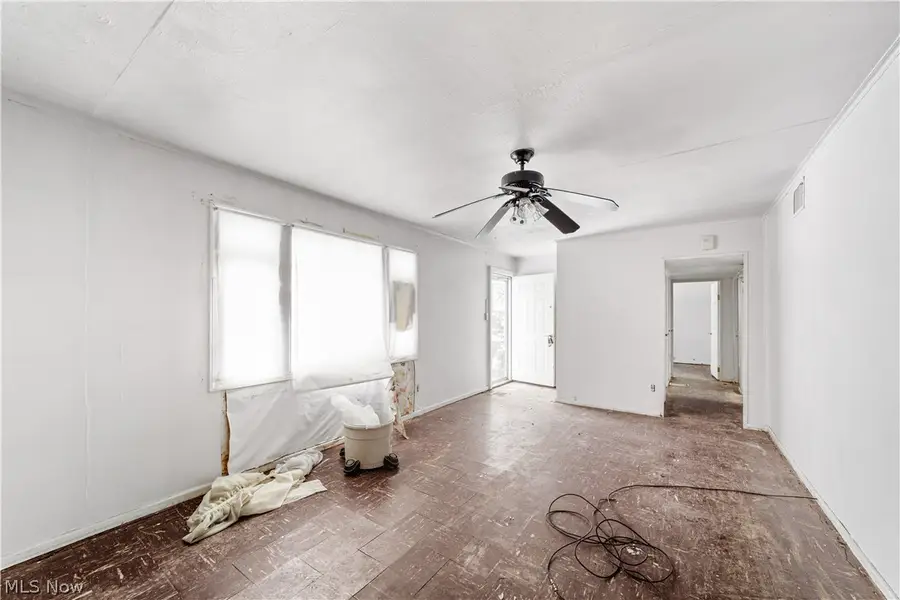 3890 E 149th Street, Cleveland, OH 44128 - #3
