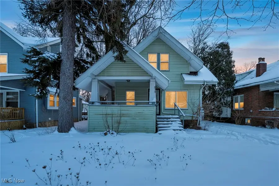 978 Delia Avenue, Akron, OH 44320 - Image #2