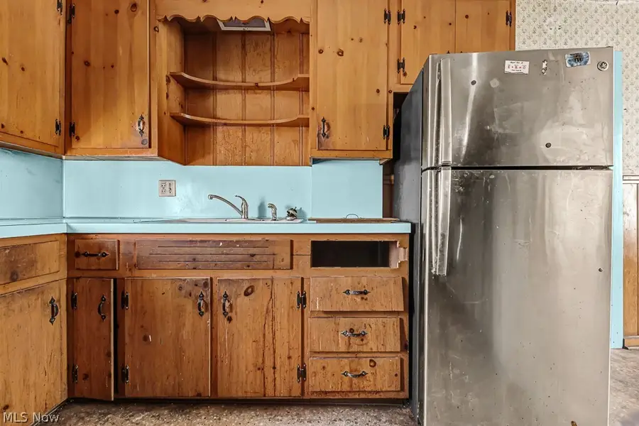 726 S Arch Avenue, Alliance, OH 44601 - #3