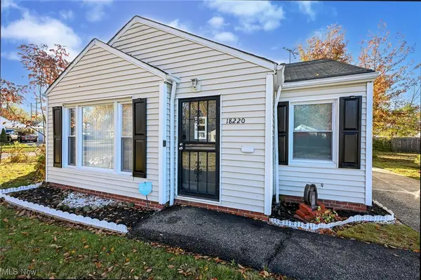18220 Invermere Avenue, Cleveland, OH 44128
