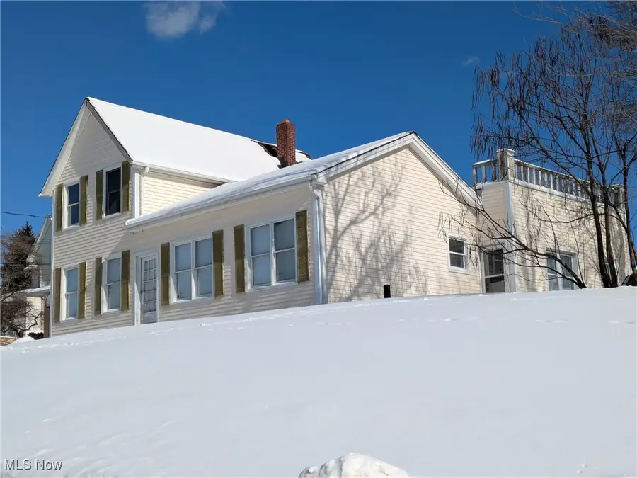 5015 E 71st Street, Cuyahoga Heights, OH 44125 - #3