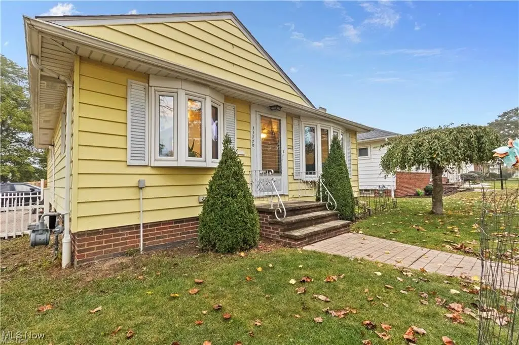 11770 Barrington Boulevard, Parma Heights, OH 44130 - #1
