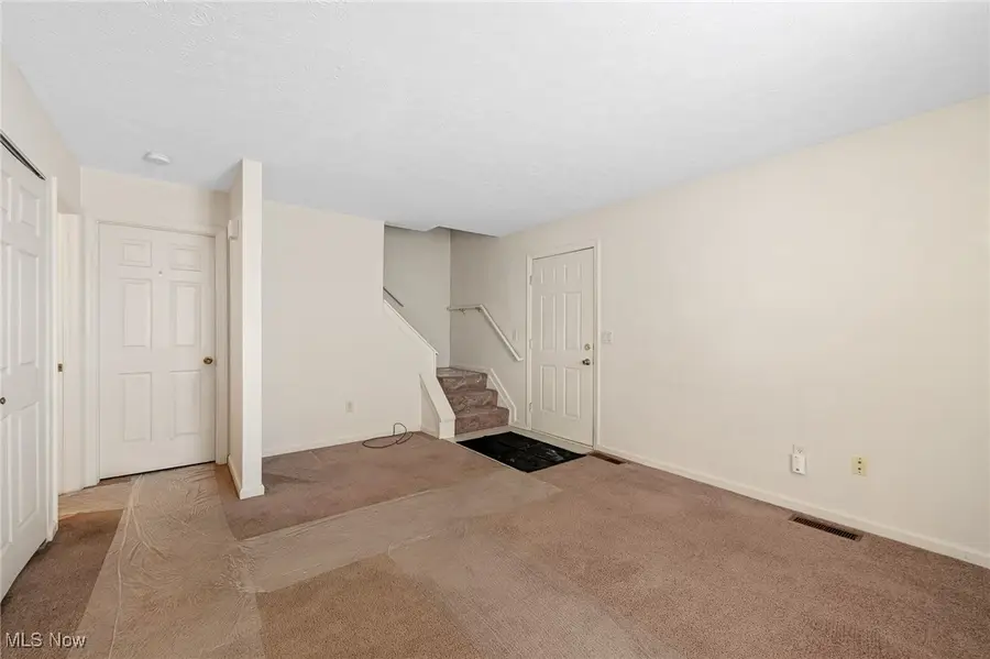 1134 W Maple Street, North Canton, OH 44720 - #3