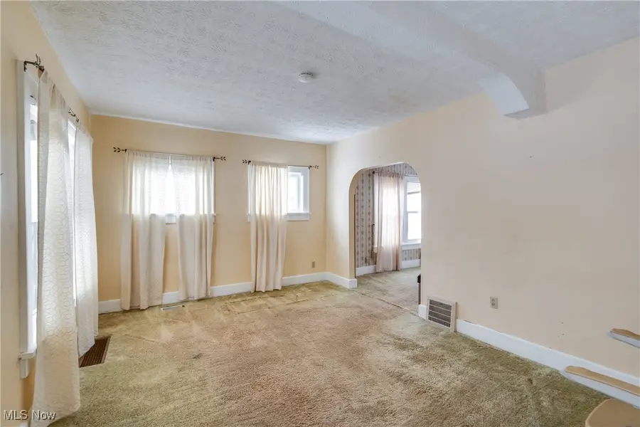 57 Waltz Drive, Barberton, OH 44203 - #3